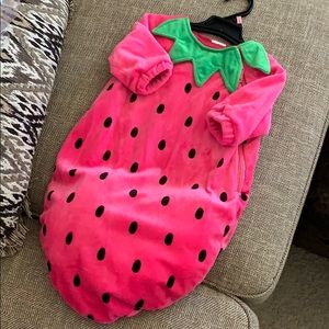 0-6 MO strawberry Halloween costume